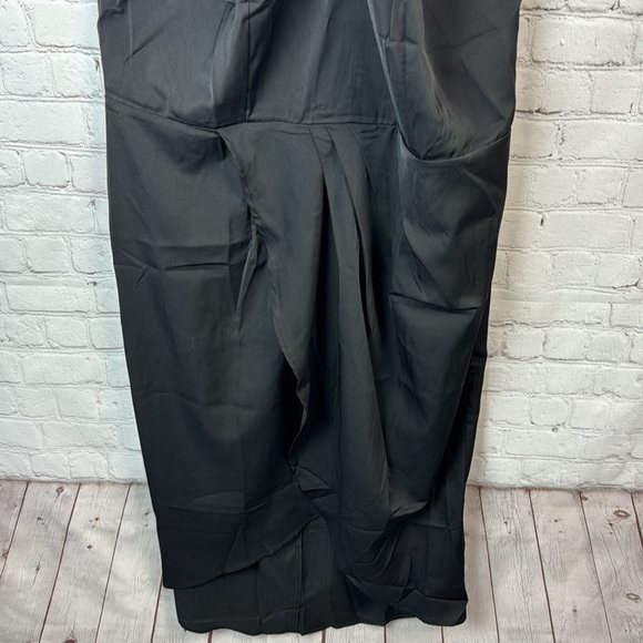 BloomChic Black Backless Crossover Halter Pocket Dress Plus Size 2X - Picture 8 of 8